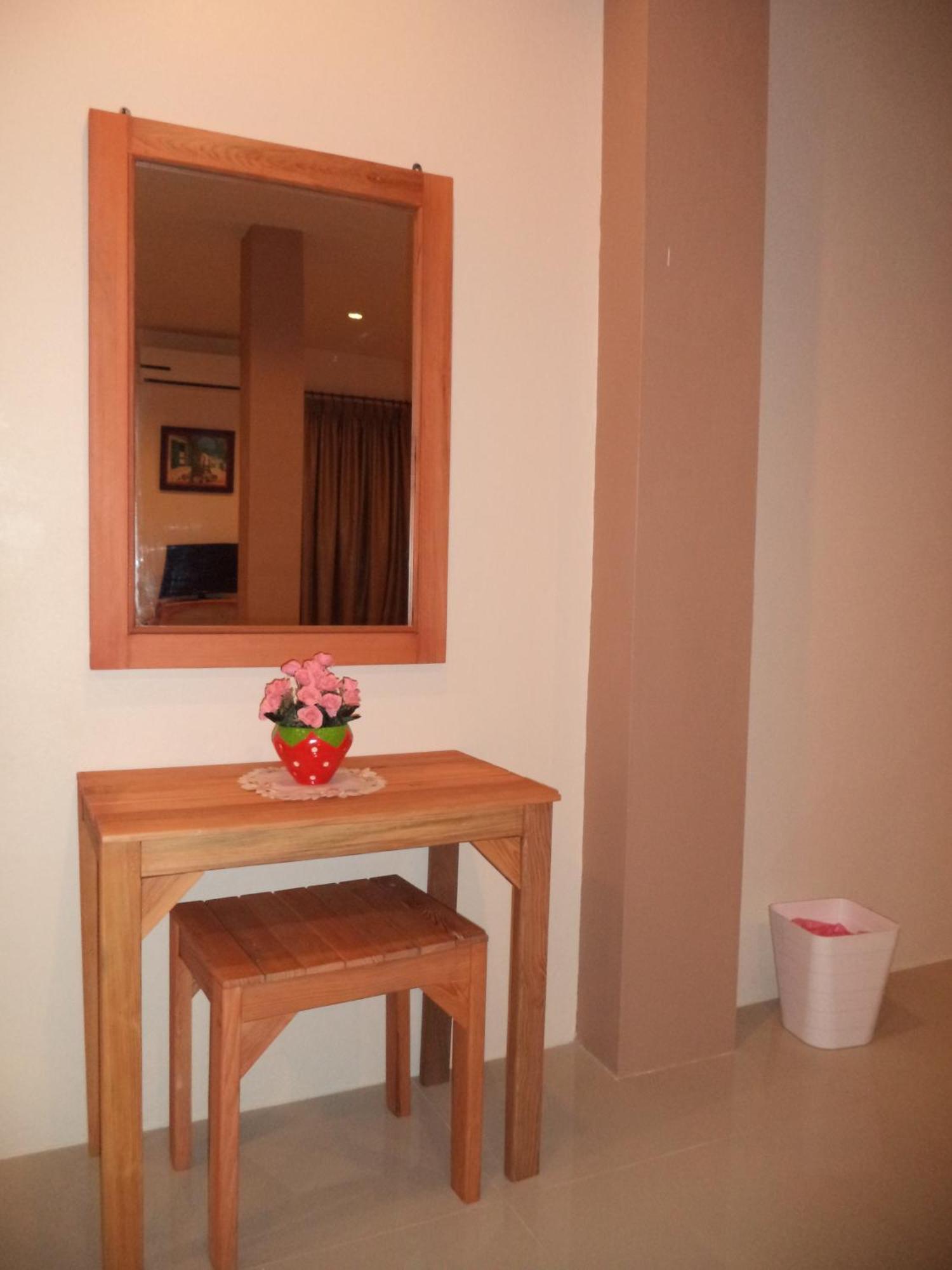 סבנקט Avalon Residence חדר תמונה